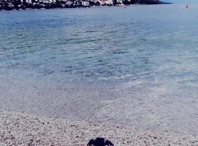 Διαμέρισμα Ema *