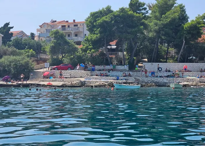 Ema * Trogir
